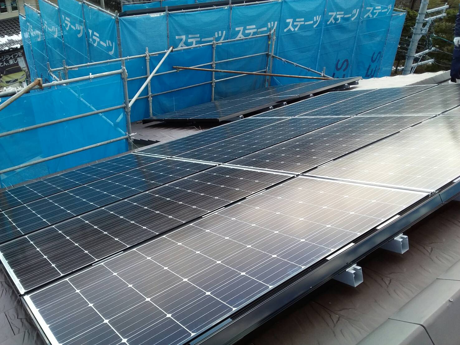 富山市新築太陽光パネル設置工事 新着情報 富山県の太陽光発電 太陽光 ソーラーパネルの設置 ご相談は堀瓦工業へ